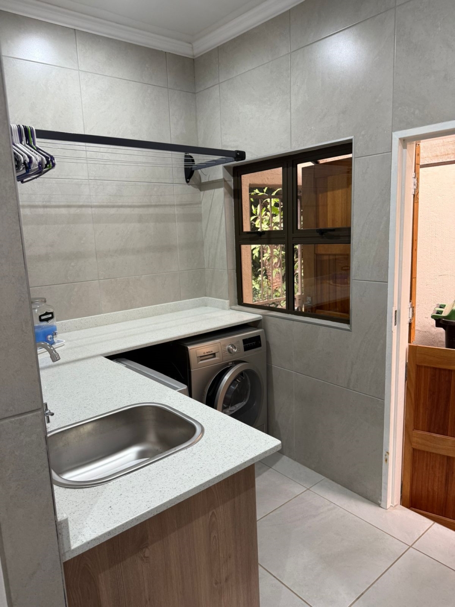 3 Bedroom Property for Sale in Safari Gardens North West